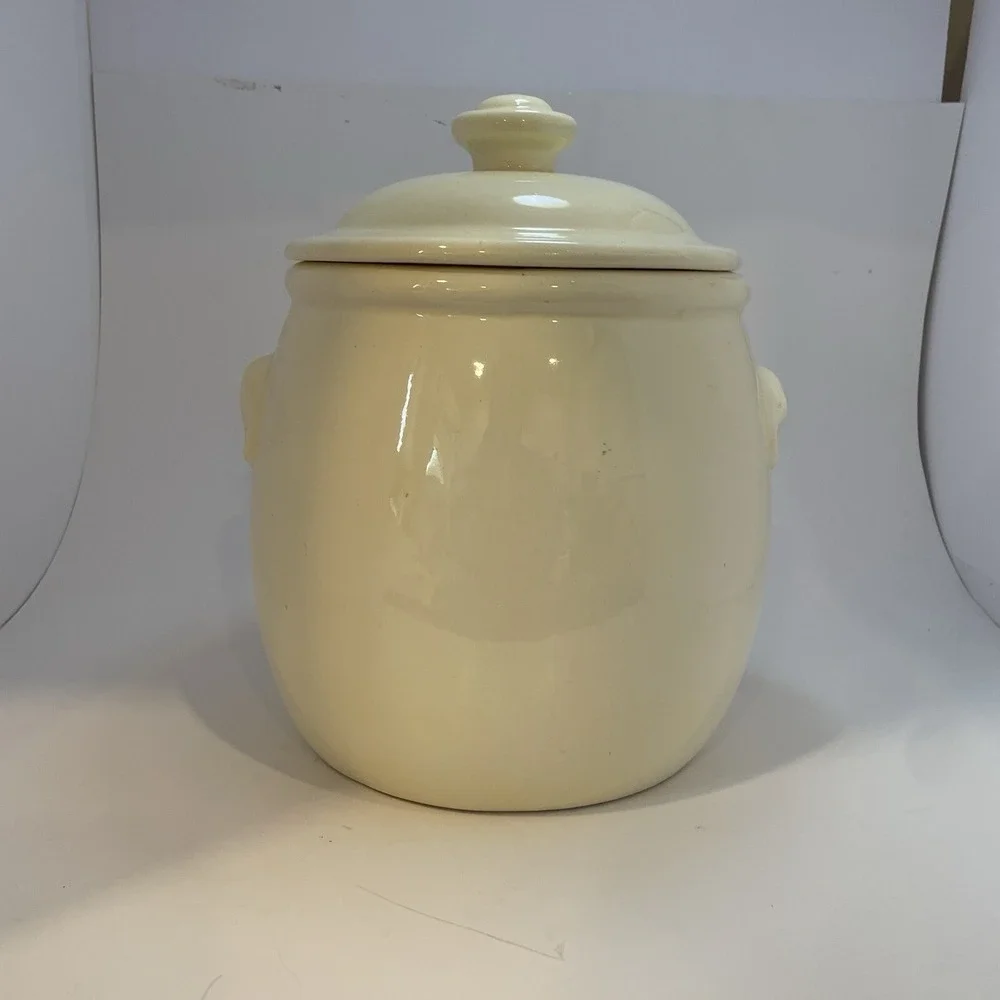 Treasure Craft preowned gently